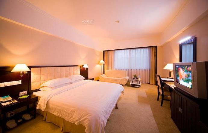 张家界蓝天大酒店